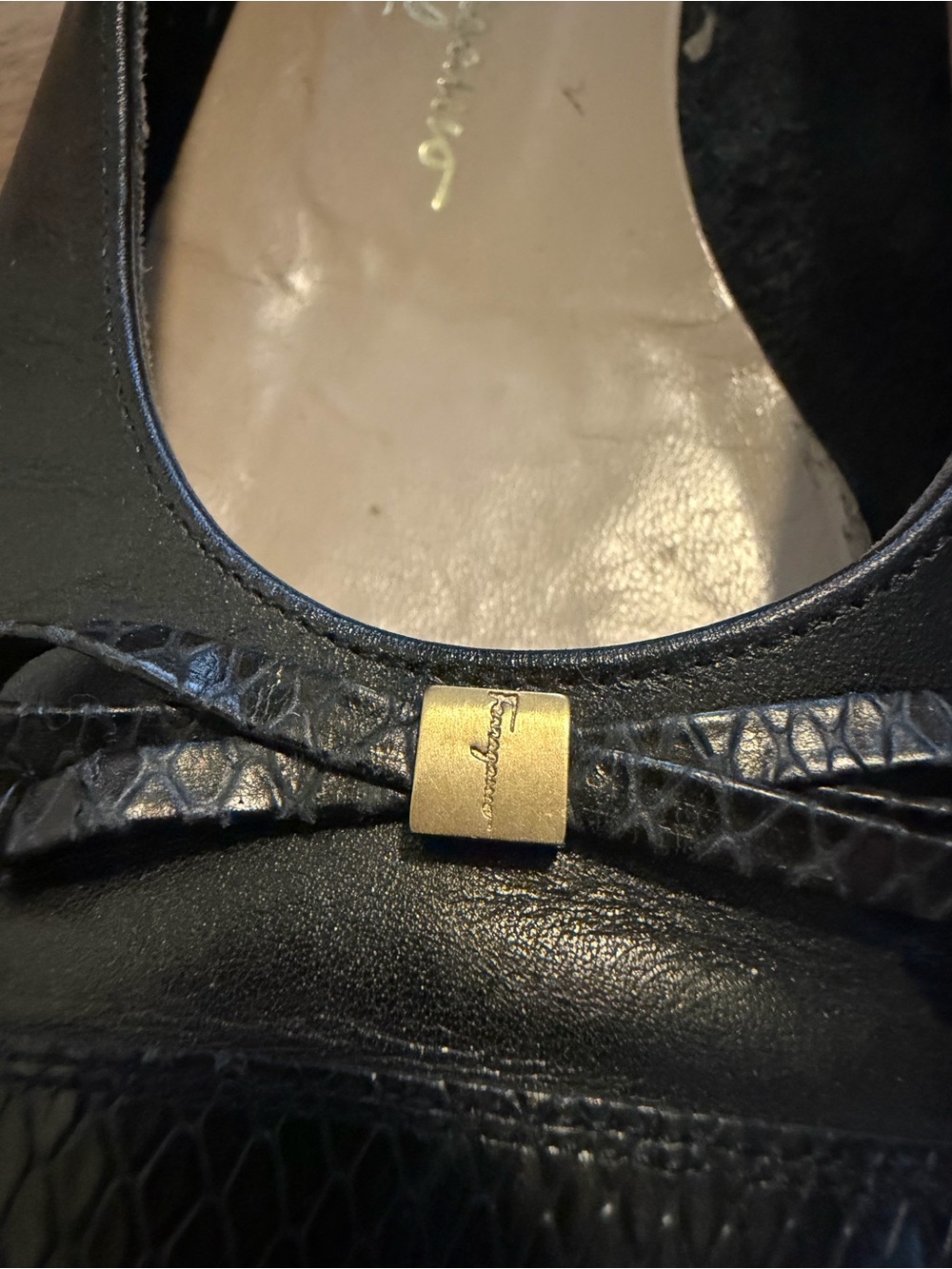 Salvatore Ferragamo Boutique Women’s Flats Black Size 10 Leather And Snake Skin - Picture 4 of 9